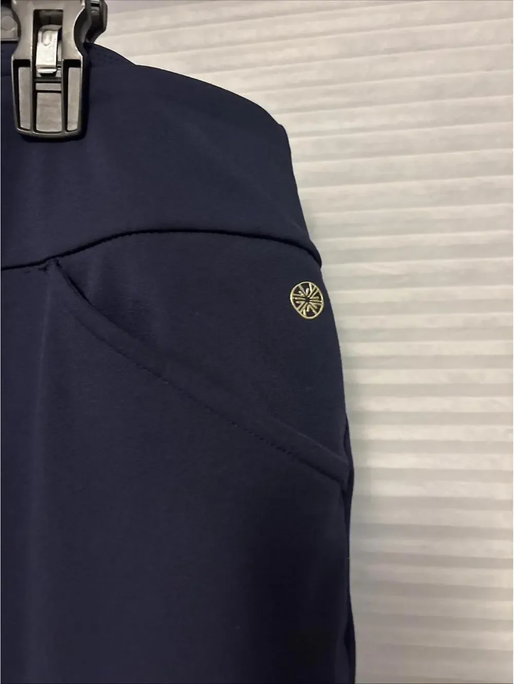 Lilly Pulitzer UPF 50+ Luxletic 28" Corso Pant, Worn Once, Size 16, #2319 - Picture 4 of 6